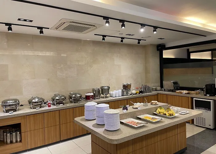 Towerhill Hotel 3*