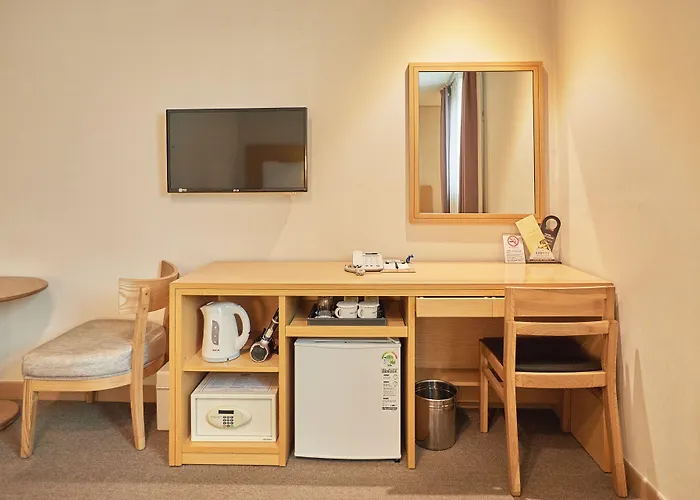 Towerhill Hotel Busan
