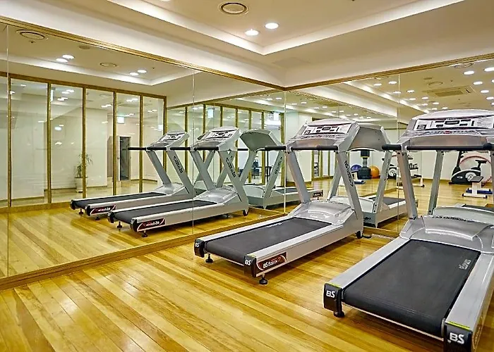 Hotel Towerhill 3*
