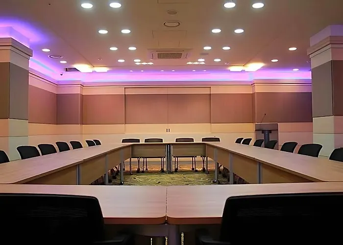 Towerhill Hotel 3*
